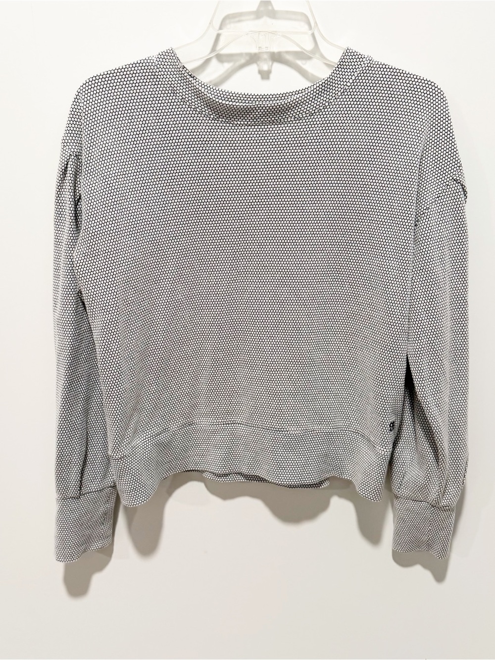 Albion Fit Serena Top Honeycomb Black & White Puff Sleeve Top Sweatshirt Medium
